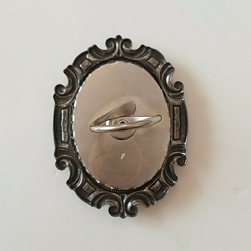 GASOLINE GLAMOUR PORCELAIN pirate ship cameo ring - Picture 2 of 4